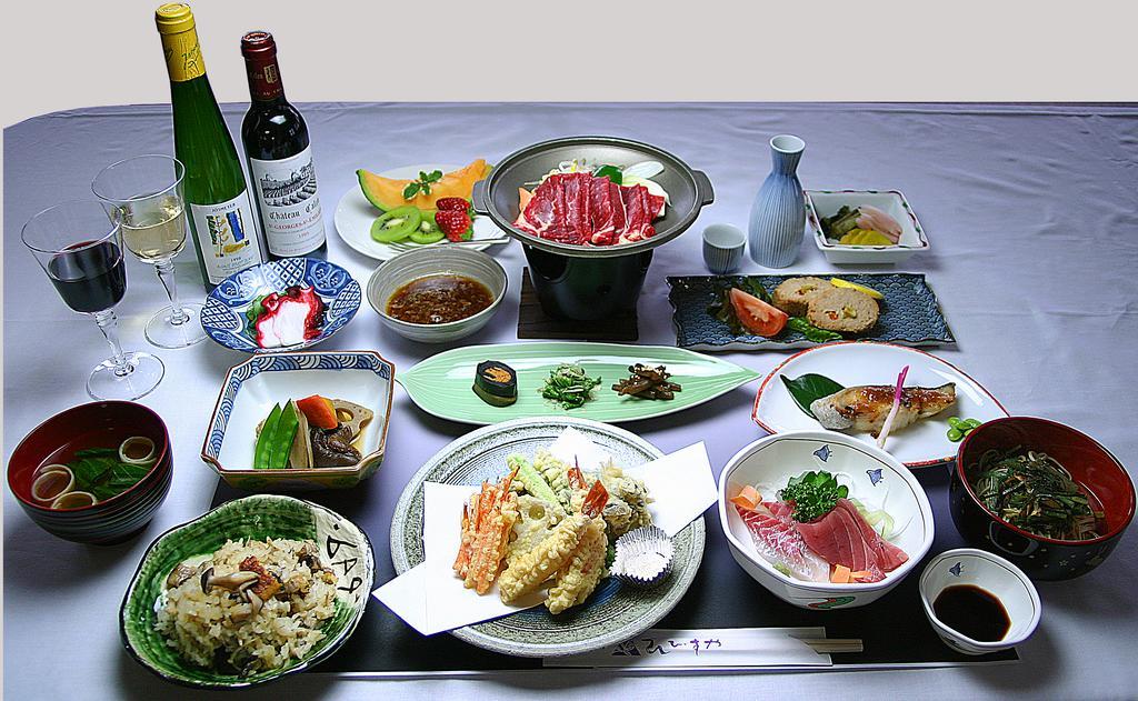 Hakuba Glad Inn Ebisuya Exteriör bild
