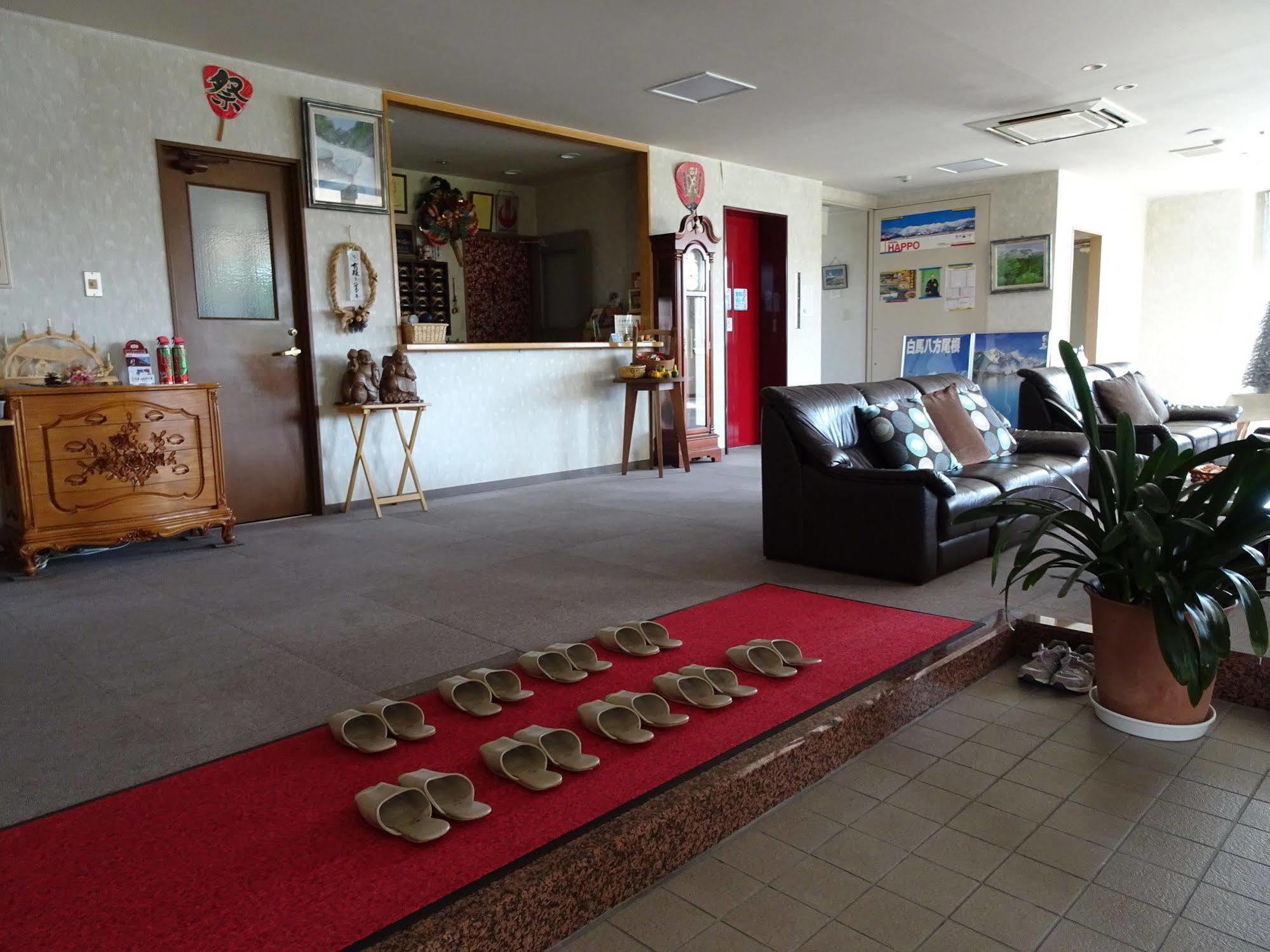 Hakuba Glad Inn Ebisuya Exteriör bild